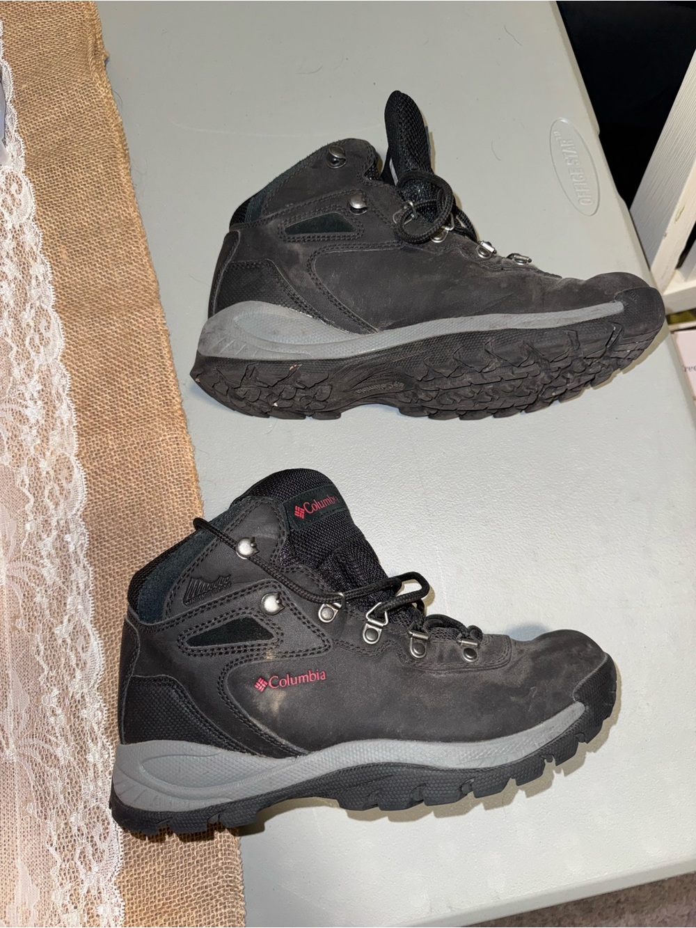 Columbia Women's Black and Gray Lace-Up Hiking Boots